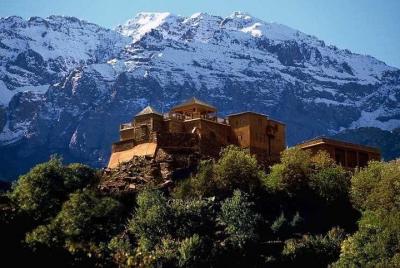 Montañas del Atlas, desierto de Agafay, cascadas y 3 valles: excursión de un día a Marrakech Montañas del Atlas, desierto de Agafay, cascadas y 3 valles: excursión de un día a Marrakech