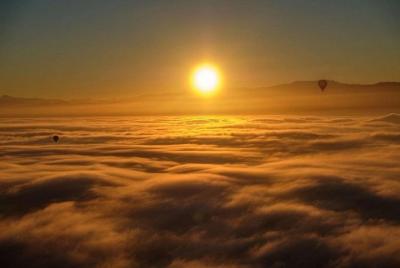 Paseo privado en globo en la montaña Atlas Atlas con desayuno bereber y paseo en camello