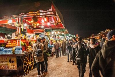 Marrakech de noche Tour