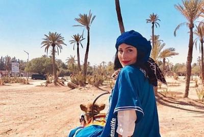 Paseo en camello en el pueblo bereber Palmeraie