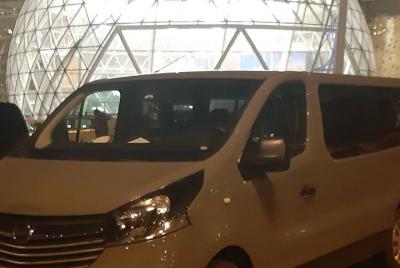 Traslado privado del aeropuerto de RAK a la ciudad de Marrakech, o al revés.