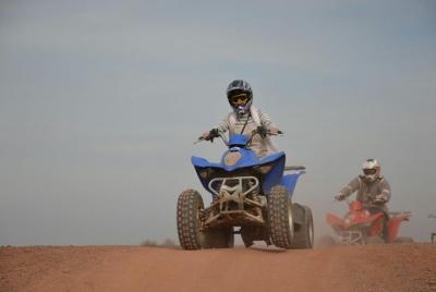 Quad en bicicleta con hammam marroquí y masajes durante medio día