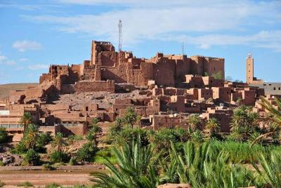 El tour de 4 días y 3 noches desde Marrakech termina en Marrakech a través del desierto de Merzouga