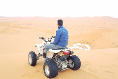Quad en Desert Dunes Merzouga Erg Chebbi
