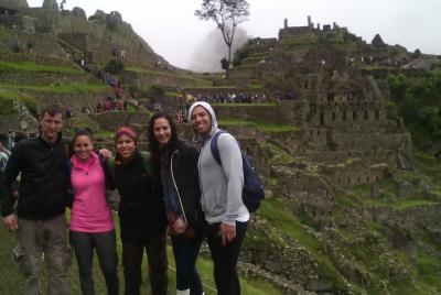 Servicio De Guia A Machupicchu Servicio De Guia A Machupicchu