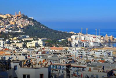 Traslado privado desde Tetuán al aeropuerto de Casablanca (CMN)