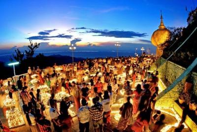 Excursión privada de una noche a Golden Rock y Bago desde Yangon