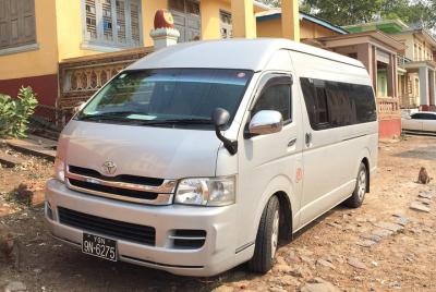 YANGON Sightseeing, recorrido en trishaw en Yangon, recorrido gastronómico en Yangon.