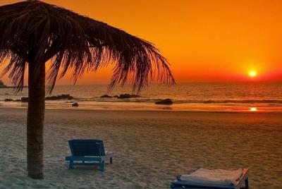 Tour privado de 12 días por Myanmar: Yangon - Lago Inle - Bagan - Ngapali con vuelos