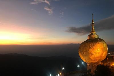 Yangon, Golden Rock, Yangon (Día Regreso)