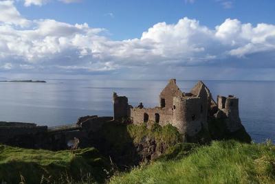 Excursión privada de un día a Irlanda del Norte: una pequeña experiencia de gema (precios por grupo)