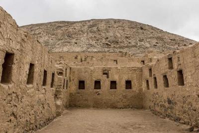 Reserva Nacional de Paracas y Tambo Colorado desde el puerto San Martín -Pisco