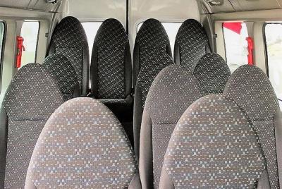 Traslado privado desde Paracas al aeropuerto de Lima (precio por vehículo)