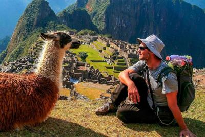 Boleto de entrada a Machu Picchu + Guía turístico privado Boleto de entrada a Machu Picchu + Guía turístico privado