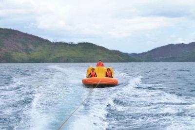 Paseo en carro y experiencia en kayak en Coron Paseo en carro y experiencia en kayak en Coron