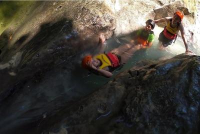 Cebu Kawasan Canyoneering  Cebu Kawasan Canyoneering