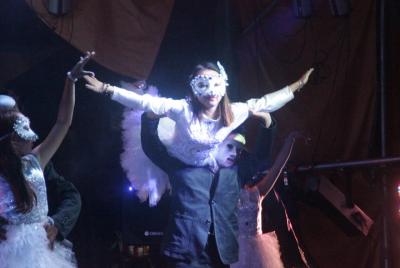 Broadway Show Bodolino en Cinderella Wonderland Broadway Show Bodolino en Cinderella Wonderland