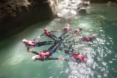 Aventura de barranquismo de día completo en Cebú con almuerzo Aventura de barranquismo de día completo en Cebú con almuerzo
