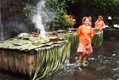 Tour compartido en Villa Escudero desde Manila