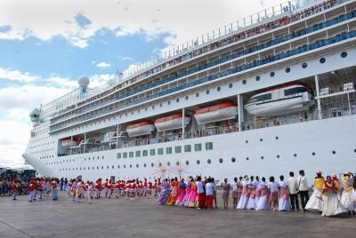 Excursión privada en el río subterráneo para los huéspedes de cruceros