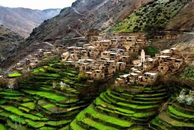 Las montañas del Atlas, los Tres Valles y las cataratas: Escapada guiada de un día desde Marrakech Las montañas del Atlas, los Tres Valles y las cataratas: Escapada guiada de un día desde Marrakech