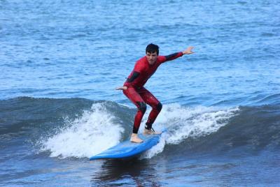 Clases de surf en Madeira - Escuela de surf Aroundfreedom