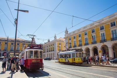 Combinado en Lisboa: 48 horas de autobús con paradas libres en tr