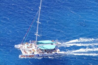 Full Day Catamaran Cruise to Benagil, Ponta da Piedade and West C
